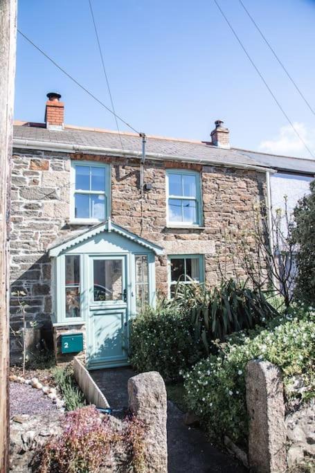 Charming Near Beach!